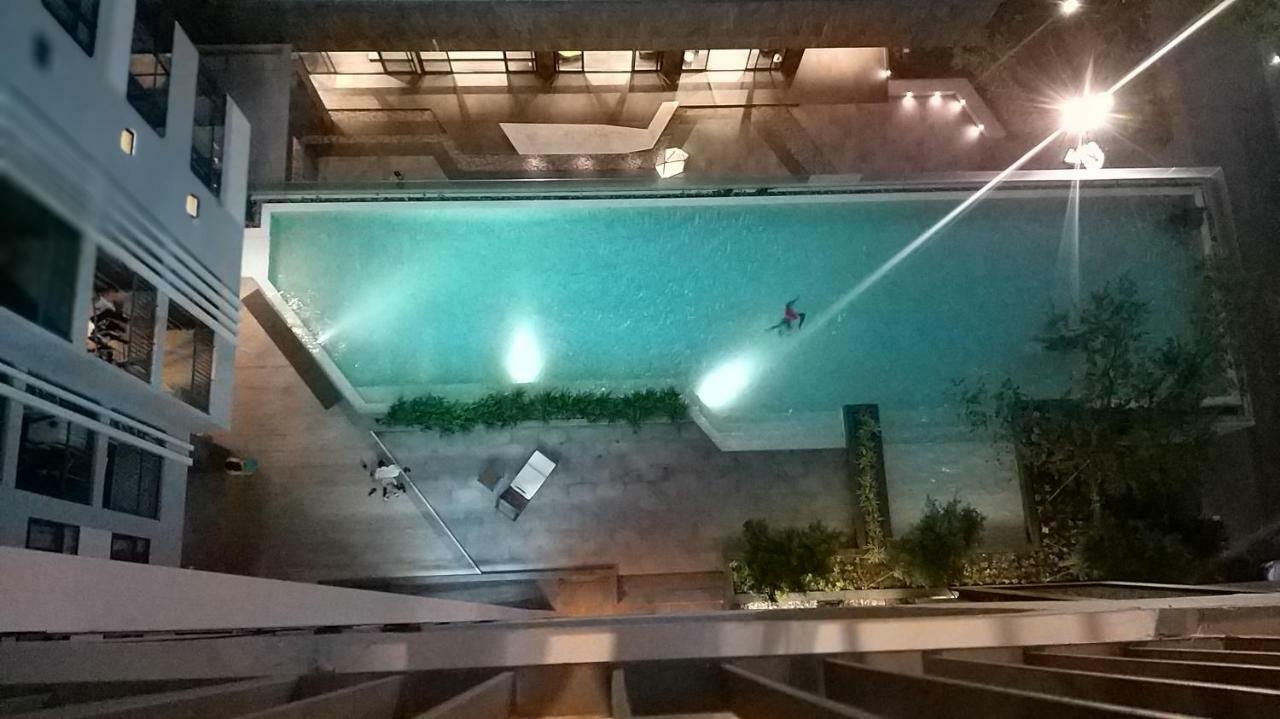 The Base Central Pattaya By Nkl エクステリア 写真